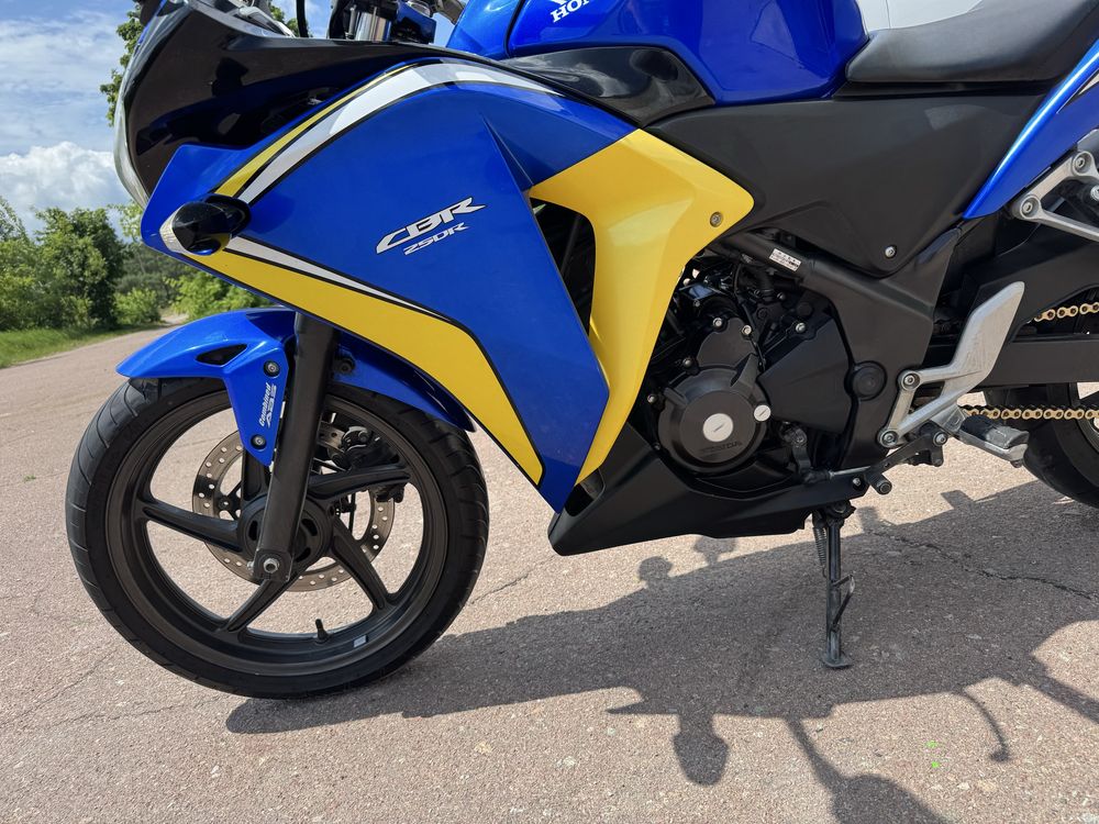 Хонда Honda CBR250R 2013 рік ABS з Японіі