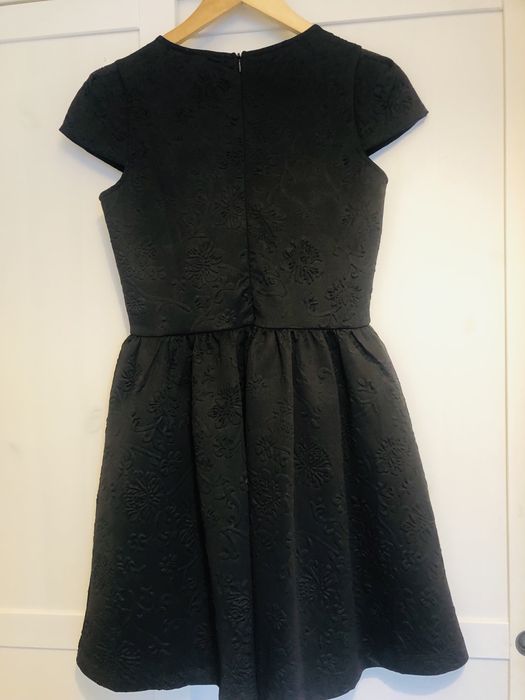 Czarna sukienka wizytowa Reserved S /36