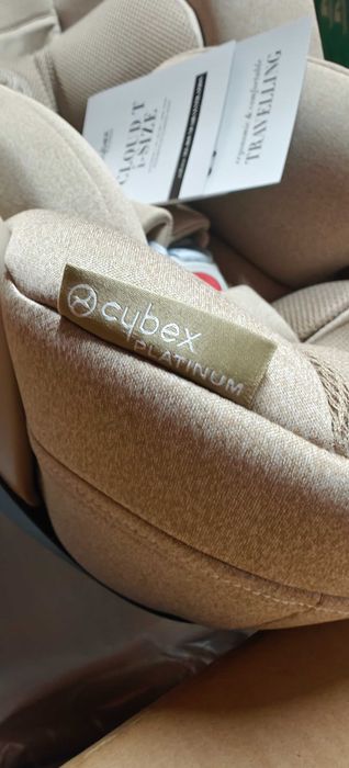 Cybex Cloud T i-Size Cozy Beige Fotelik z bazą T