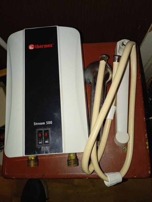 Продам проточный водонагреватель Thermex stream 500