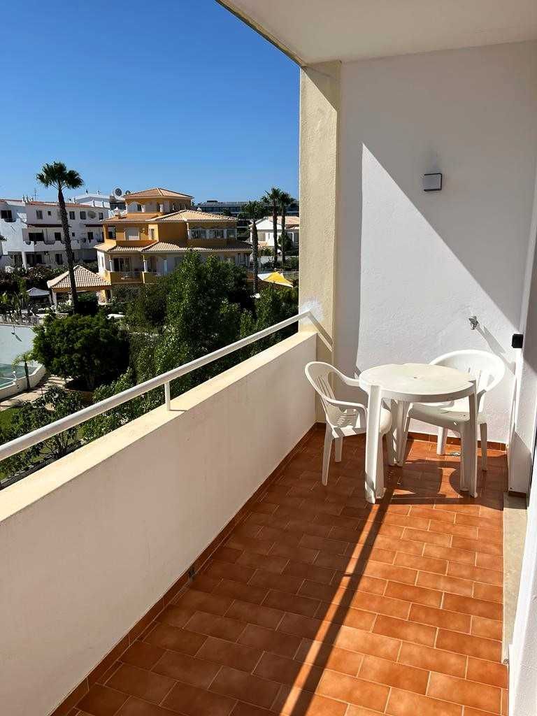 Exclusivo Apartamento em Alvor, Junto à Praia dos Três Irmãos