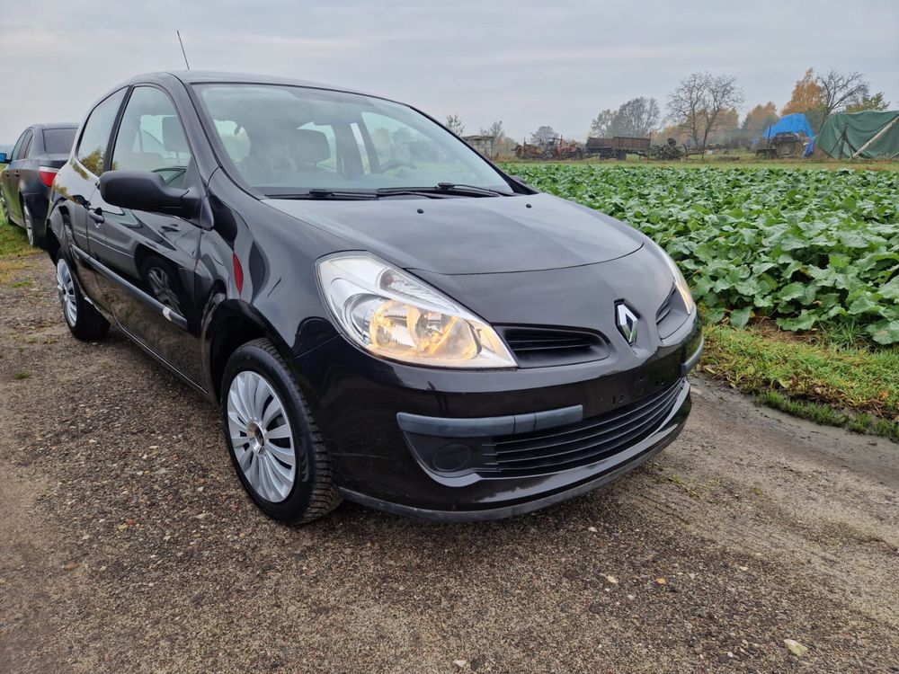 Renault Clio 1.2 benz- zarejestrowane