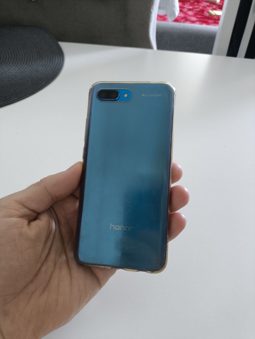 Honor 10, 4/128, dual sim, NFC