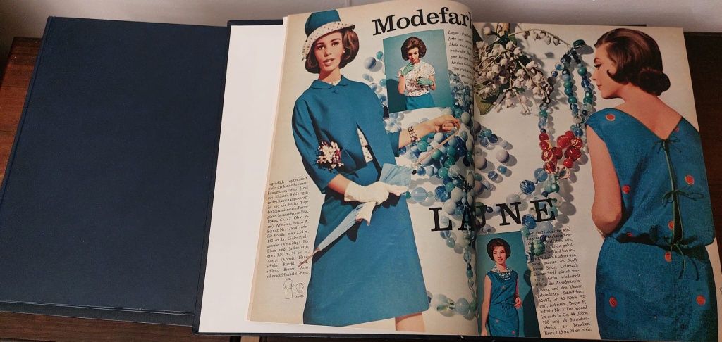 Revistas de Moda Vintage Alemã 5 volumes encadernados 1959