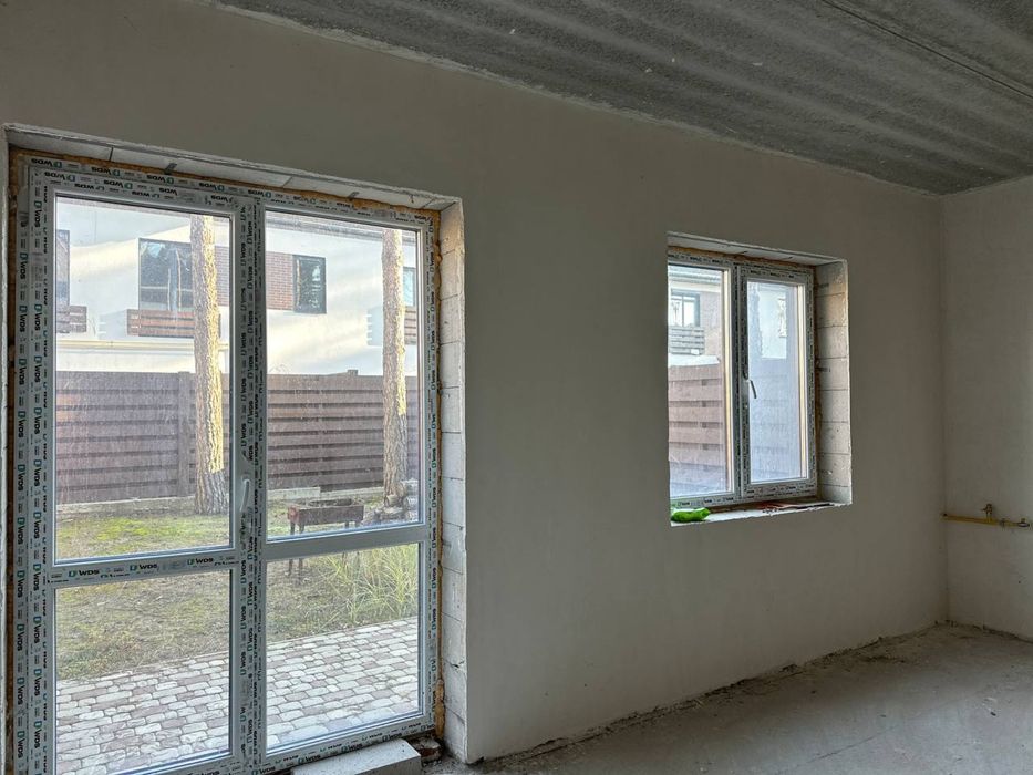 Крутий таунхаус в котеджному містечку. Чистове оздоблення.