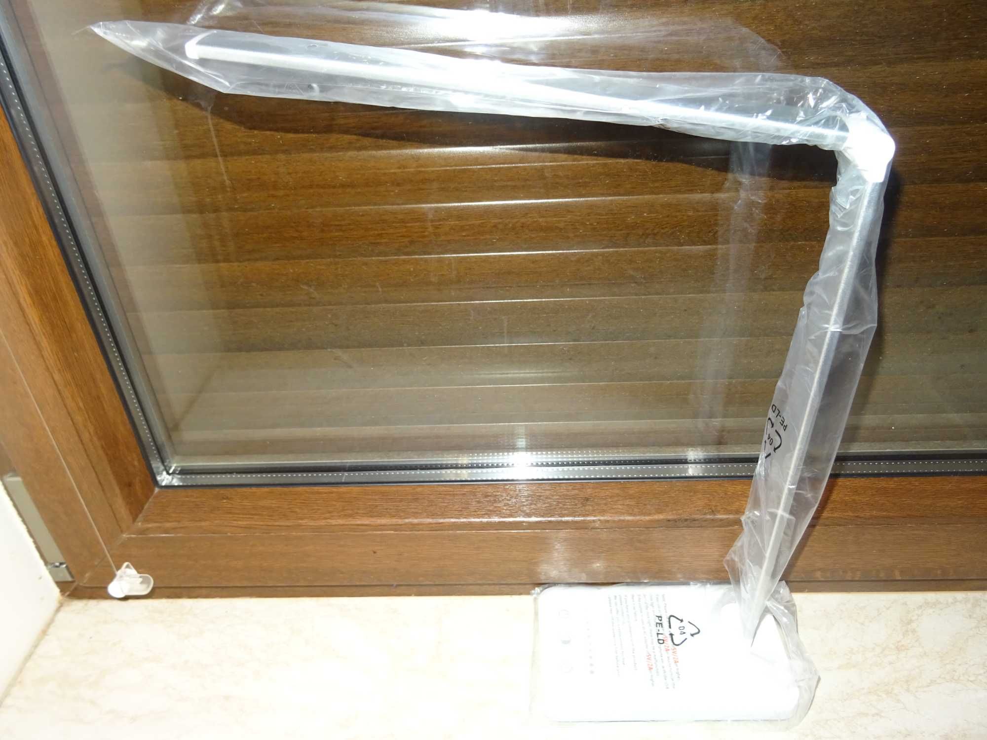 Lampka biurkowa stojąca Led Qm019 srebrna