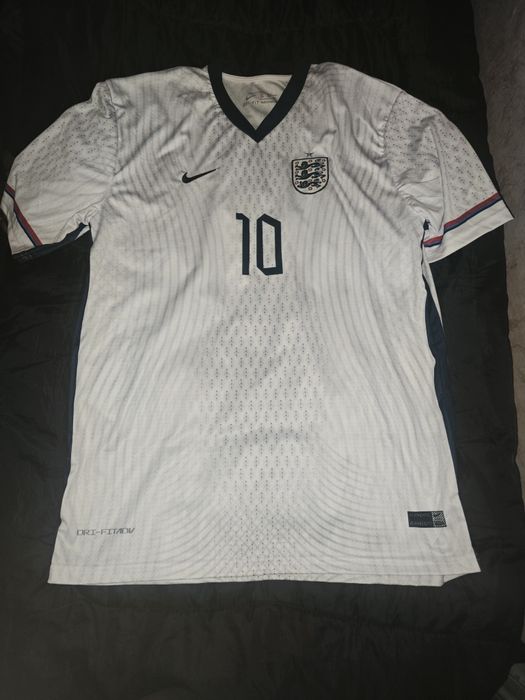 Футболка збірної Англії 2024