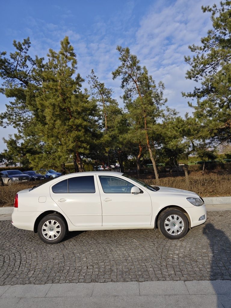 Skoda Octavia A5 2.0 дизель  2012