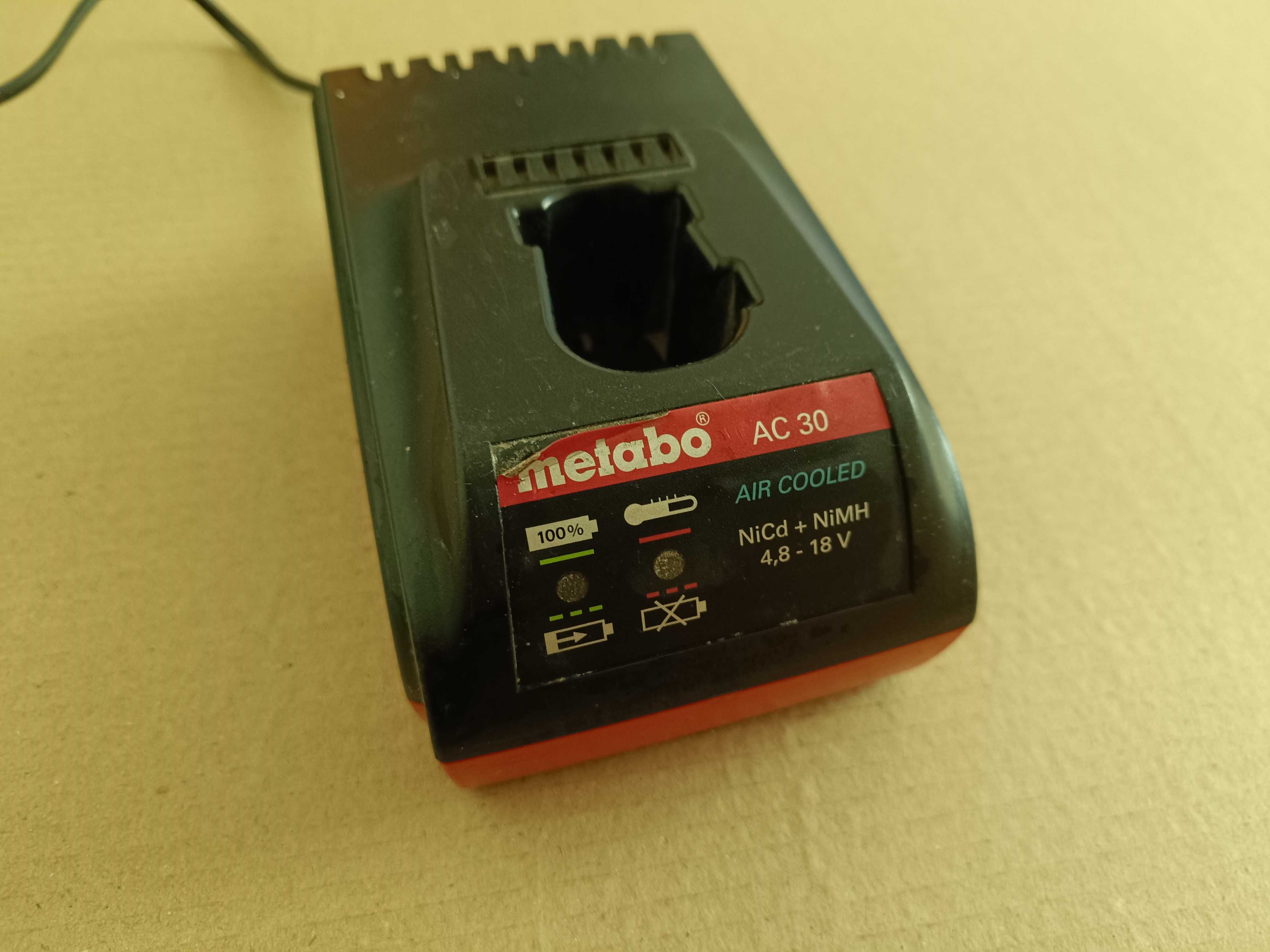 Зарядний пристрій Metabo AC30 4.8-18v з вентилятором зарядка для АКБ