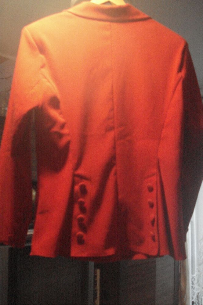 Czerwona piękna marynarka r.38+spódnica