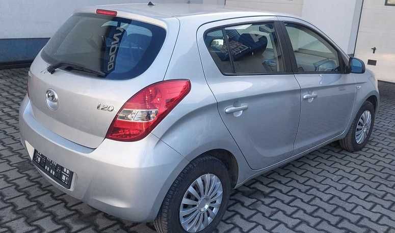 Bardzo ładny Hyundai i20 BOGATO wyposażony przebieg 138xxx km. !