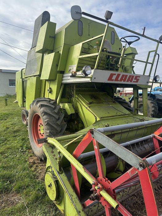 Комбайн Claas Merkator 70
