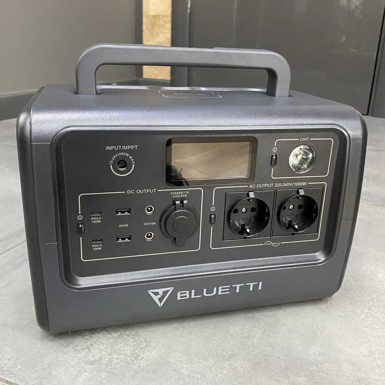 Зарядна станція Bluetti PowerOak EB70 716Wh/1000W