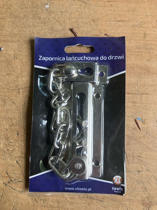 Zapornica łancuchowa do drzwi