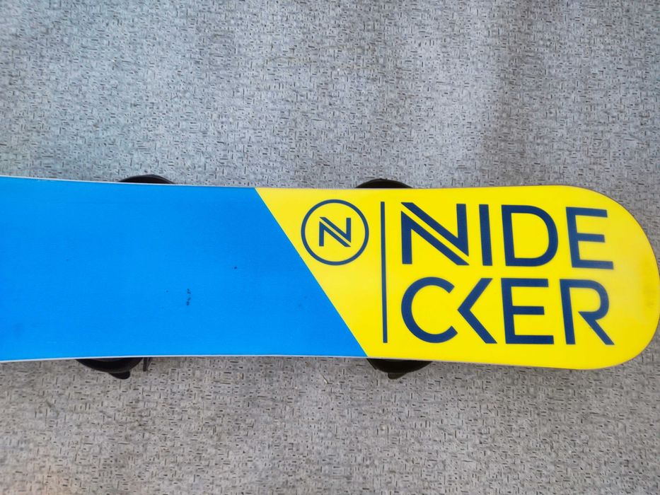 Dziecięcy snowboard NIDECKER NITRON 110 cm + wiązanie NIDECKER!