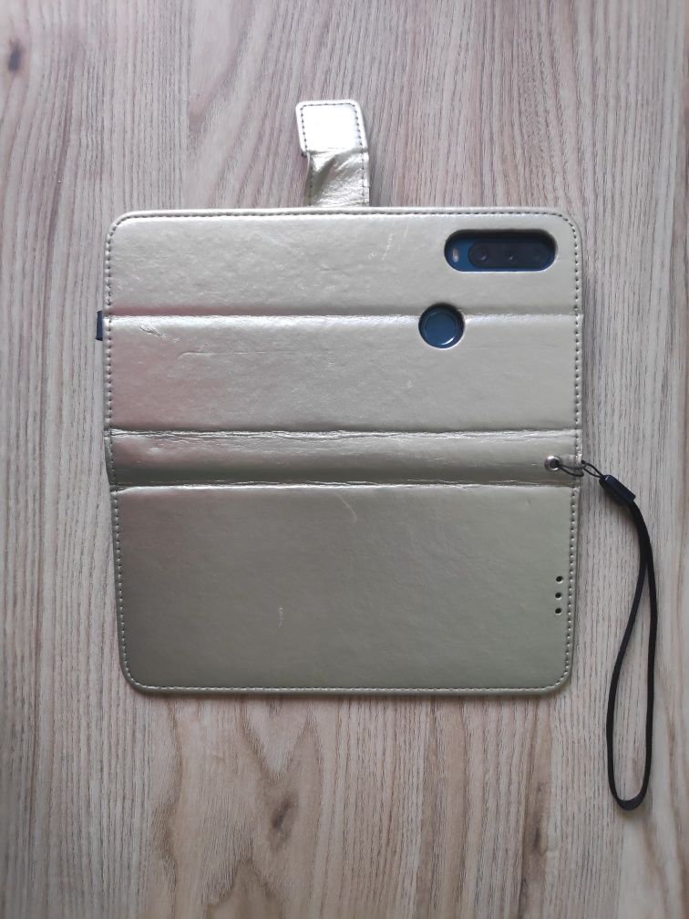 Alcatel 1s 2020 z etui