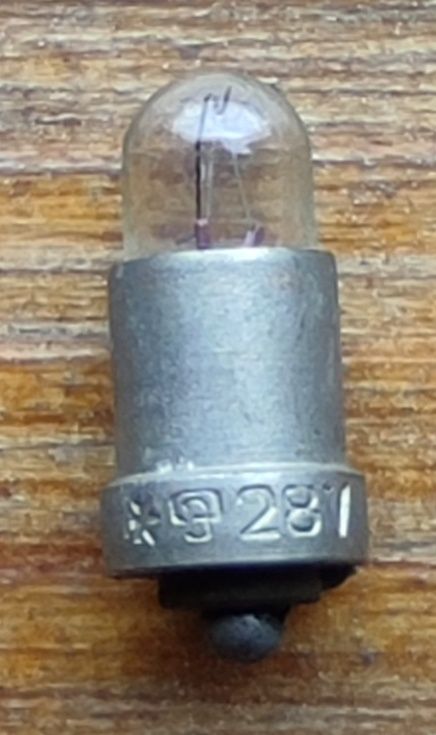 СМ28-1,5 S6s/10 28V 1,5W Лампа самолетная