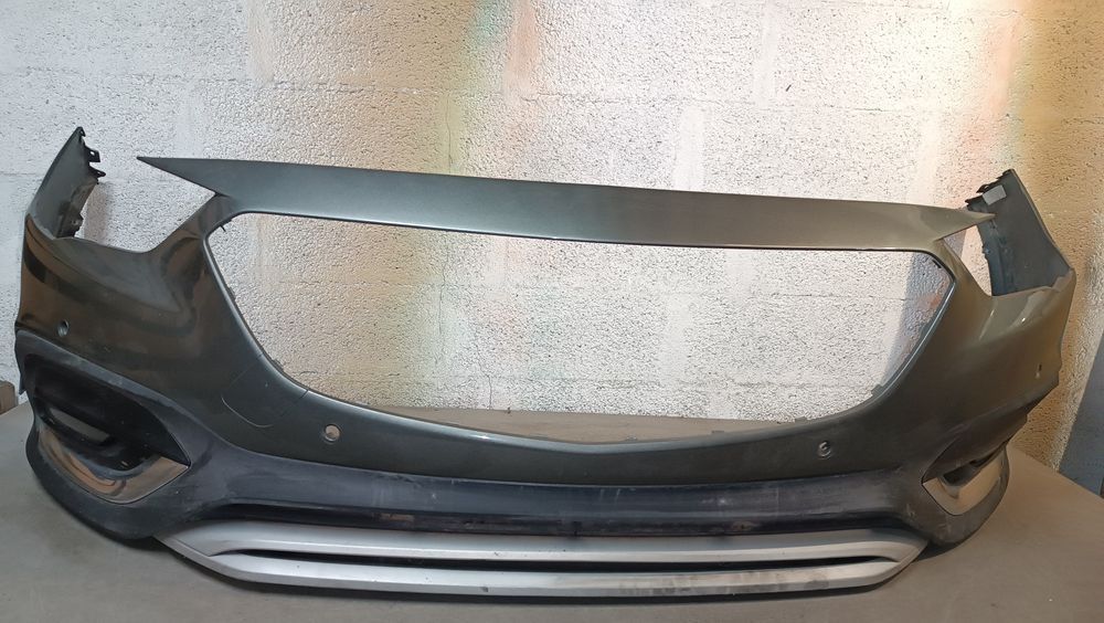 Vendo parachoque de frente Opel Insignia B ano 2017/20