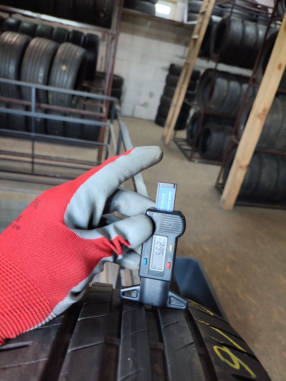 Літні шини комплект, бу 215 60 R16 GoodYear Efficient Grip Performance