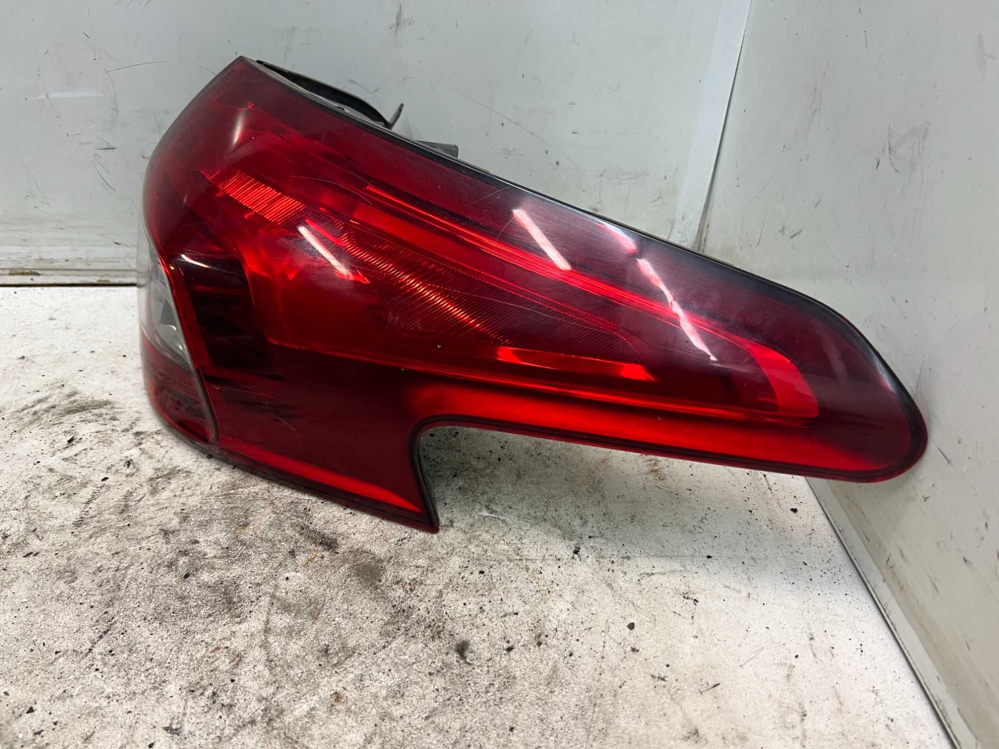 Citroen C5 III Kombi Lampa Prawa Tylna Prawy Tył