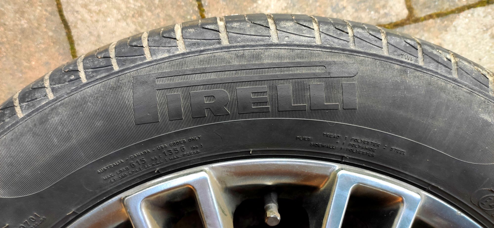 Koła felgi i opony 4szt. Pirelli R 16/205/55 Ford fokus, C-max i inne