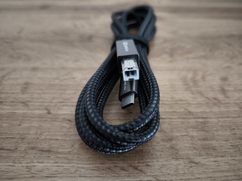 MidiCable USB C to B