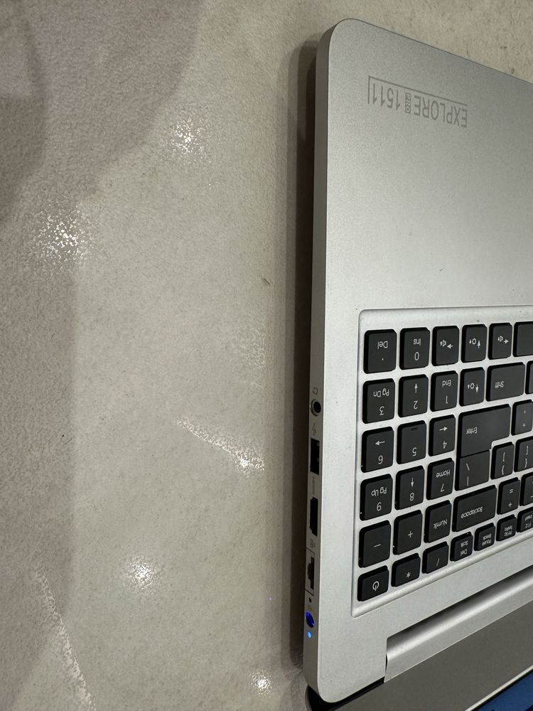 Laptop Explore PRO 1511