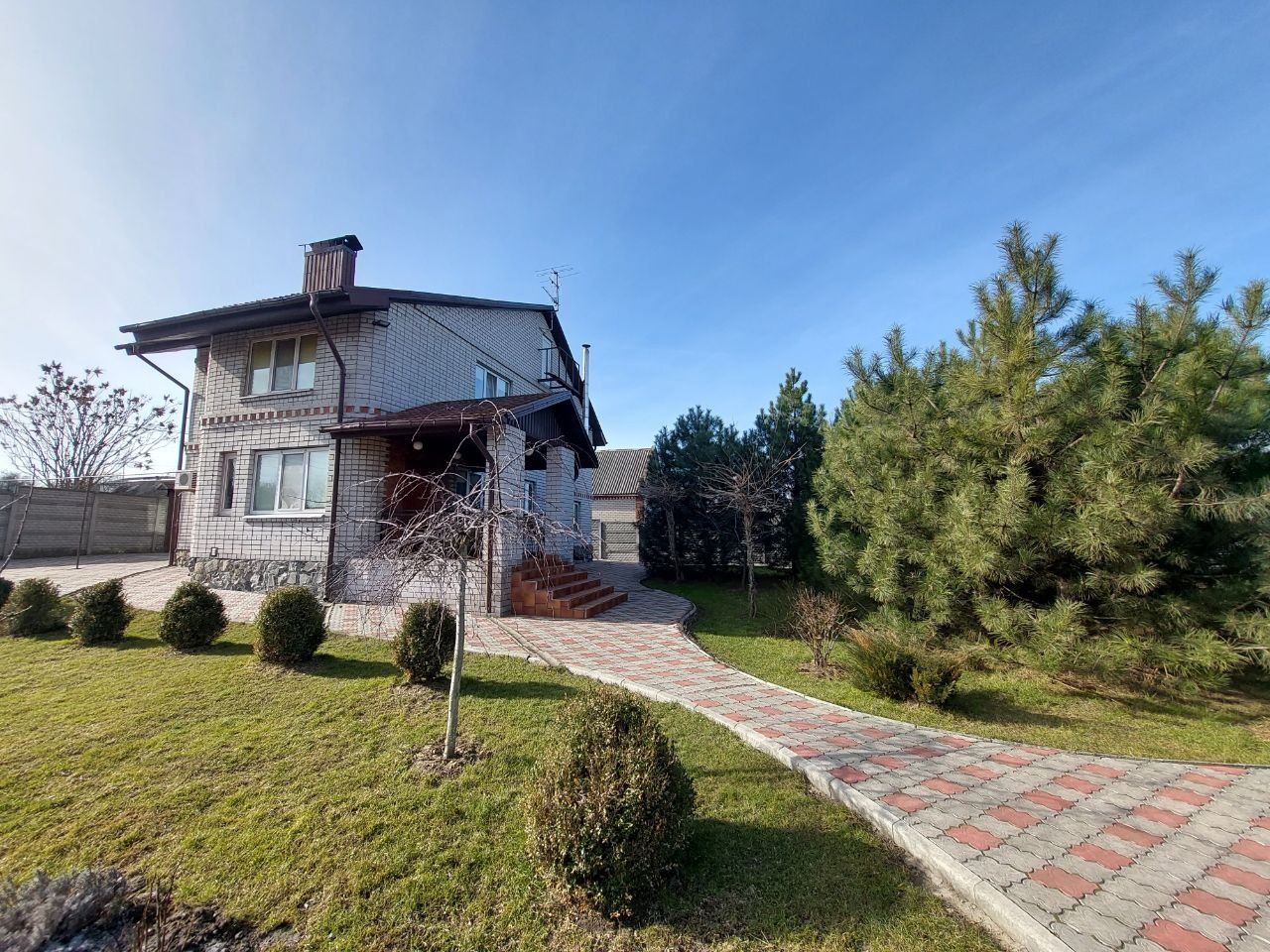 Продажа 2 дома на участке 32 сотки, Сурско литовское