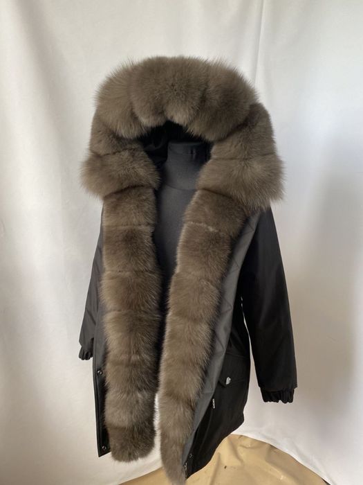 Куртка парка жіноча зимова чорна з натур. хутром песця під соболь