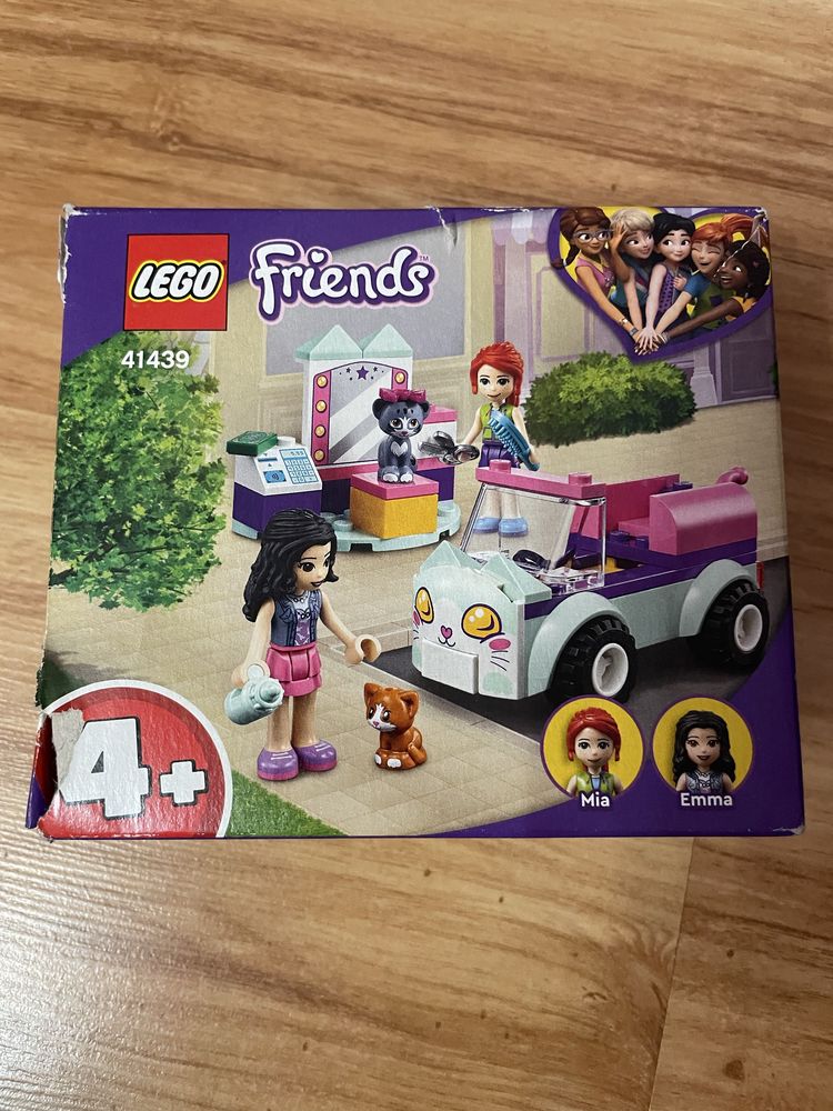 Конструктор LEGO Friends Авто перукаря для котів 41439