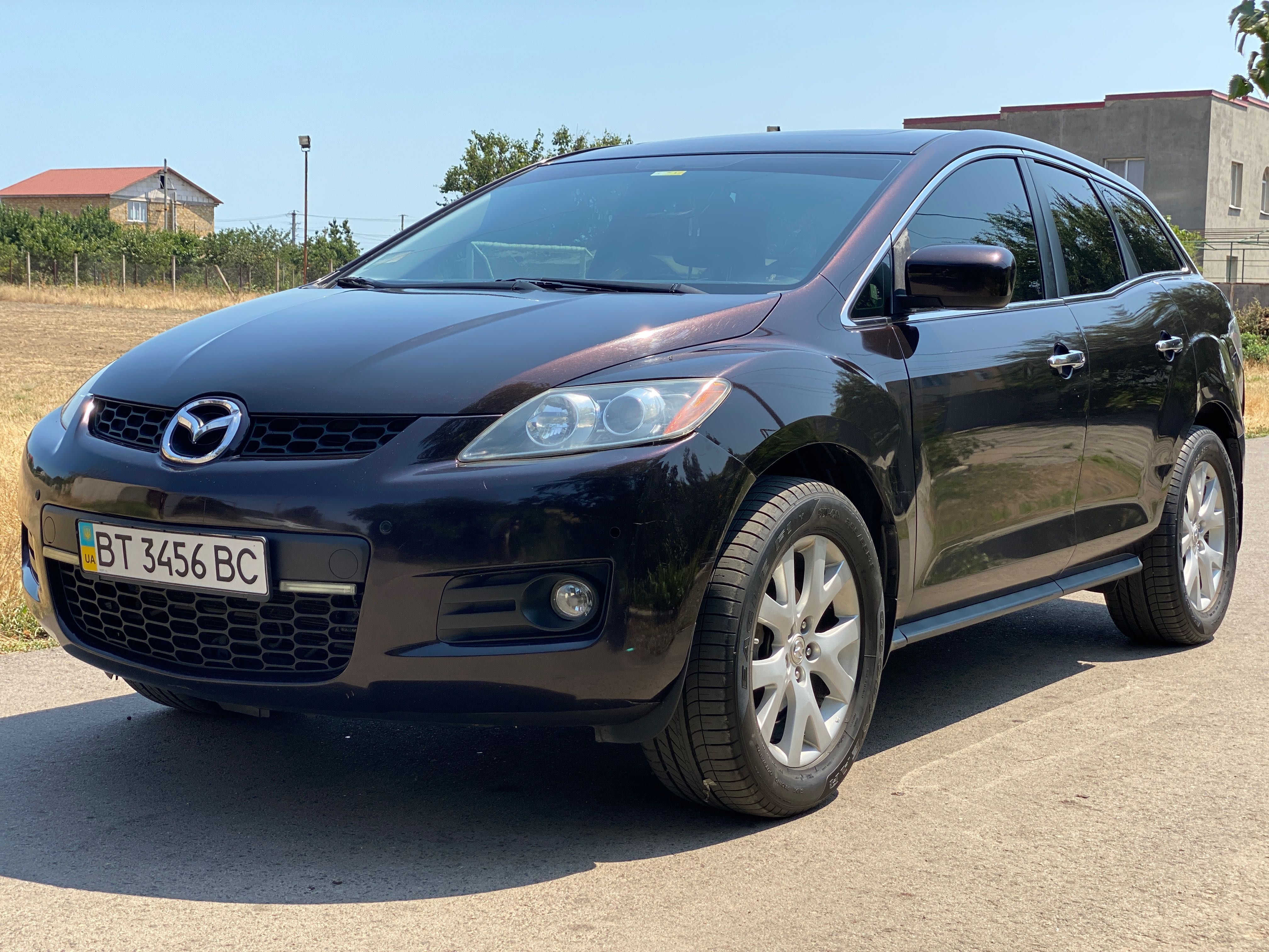 Автомобиль Mazda CX-7