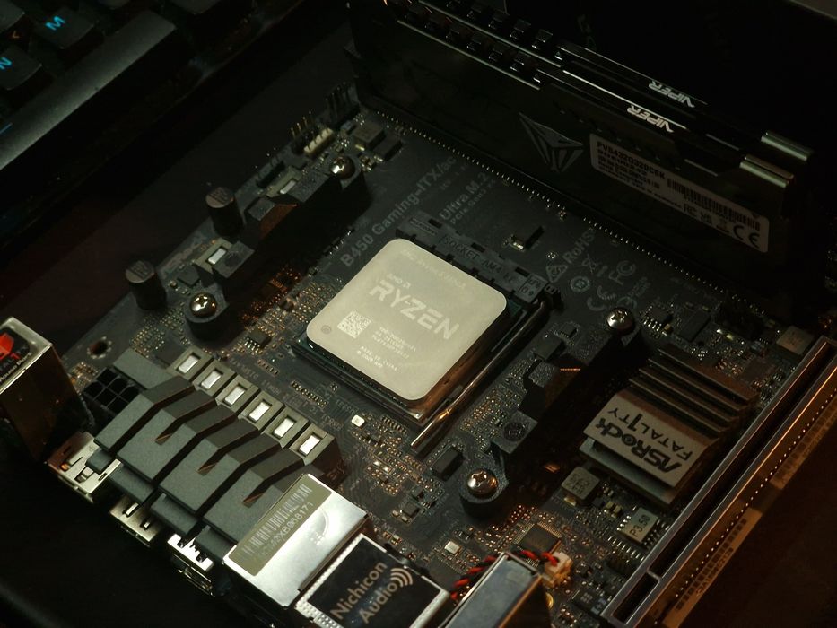 Zestaw Mini ITX, SFF, Ryzen 5 5600X, B450i, 32GB DDR4. Wysyłka.