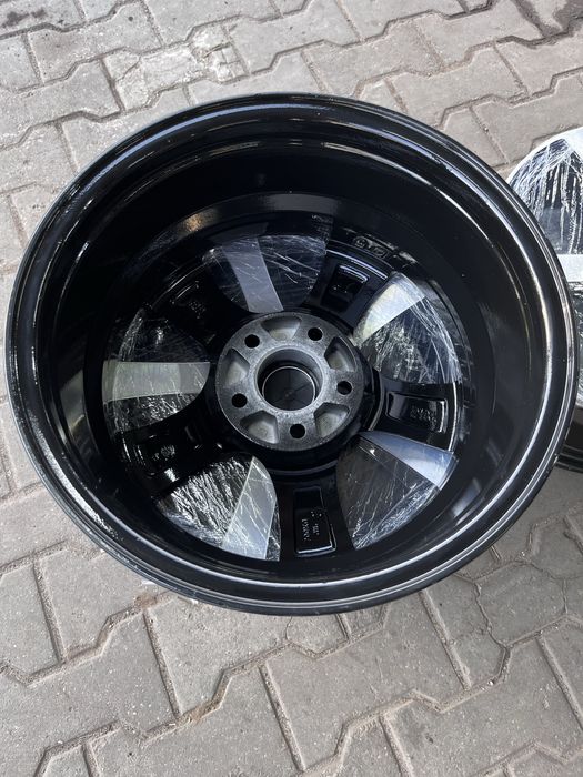 R16 5/112 et45 j7 dia66.6 Skoda VW Audi Seat Passat Golf Octavia a5 A7