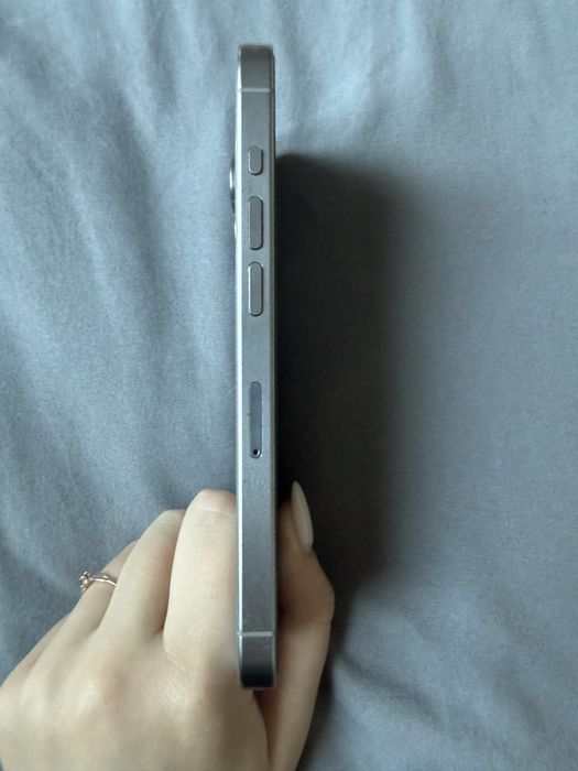 IPhone 15 pro 128gb