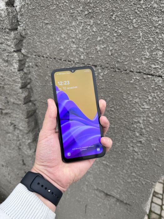 Samsung Galaxy A16 (SM-A165F) 4/128GB | Стильний і надійний смартфон