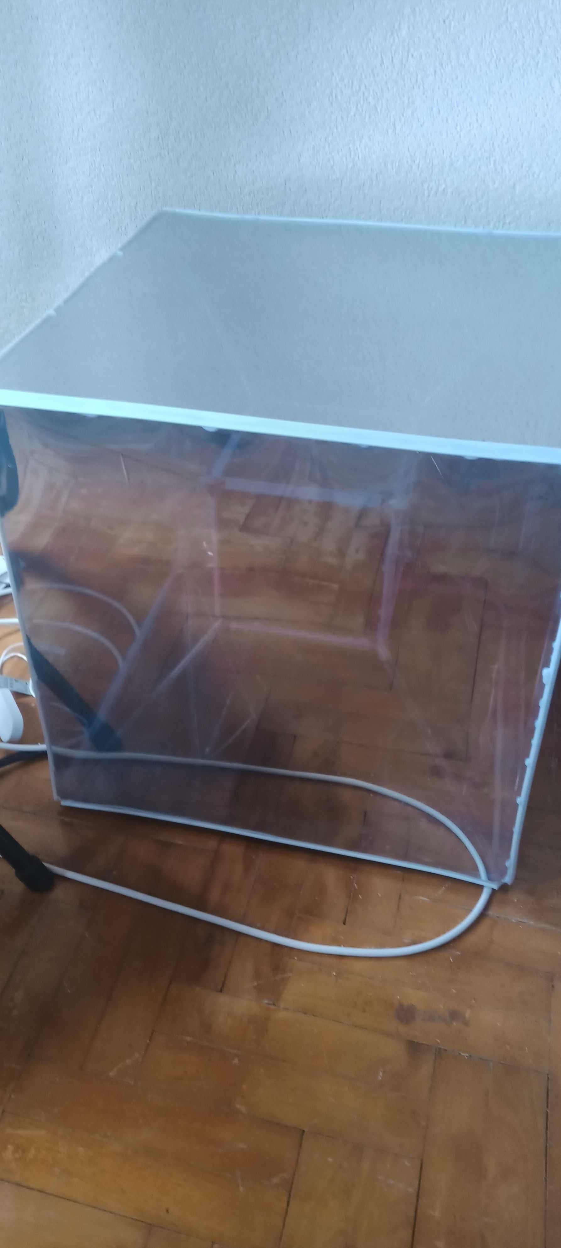 Hipersześcian tesseract hypercube, podświetlany LED, lampa sześcian