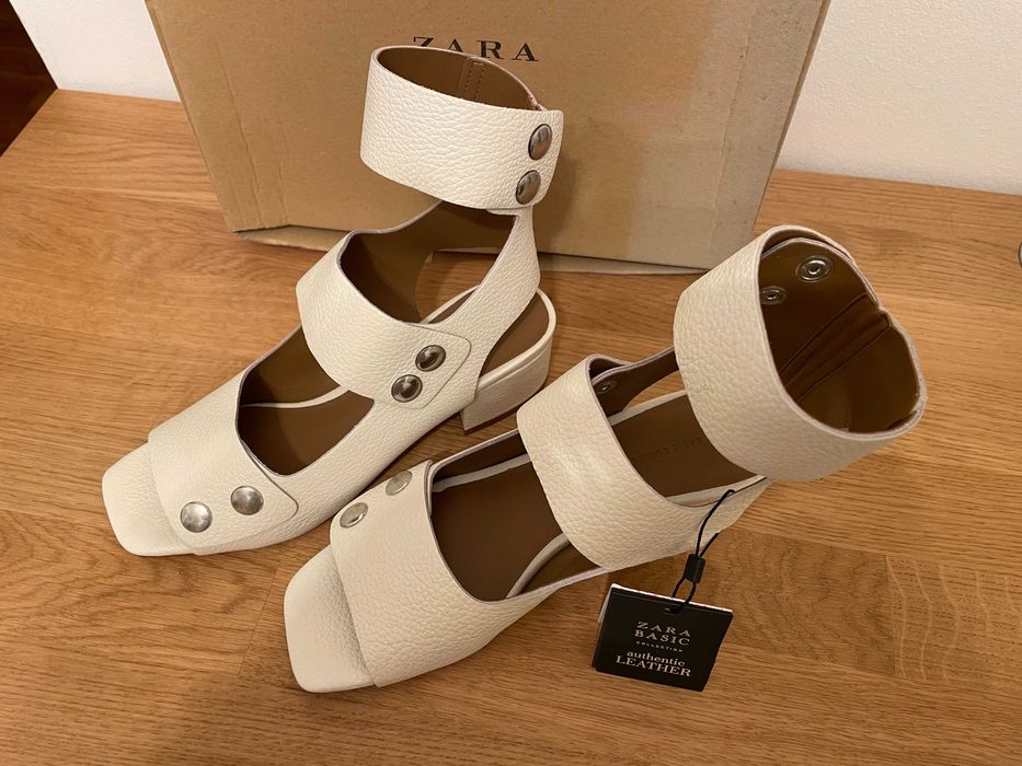 Sandálias Zara em Pele Texturada