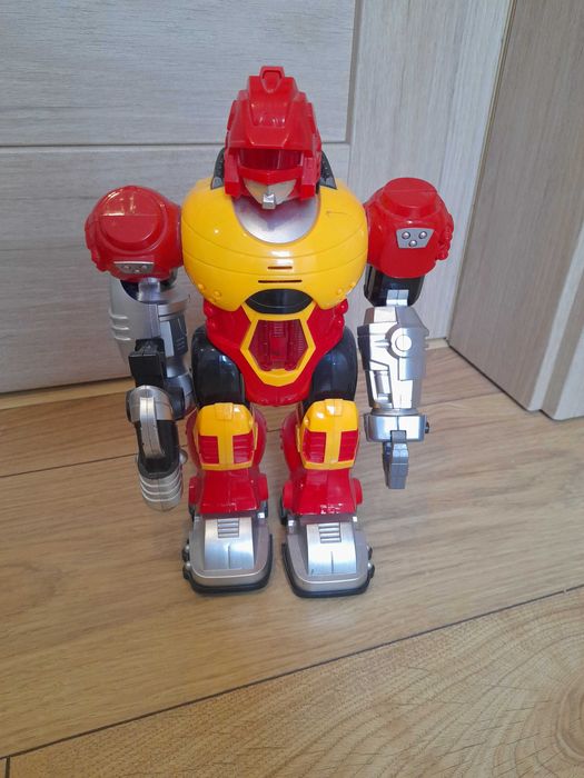 Robot na baterie 25 cm