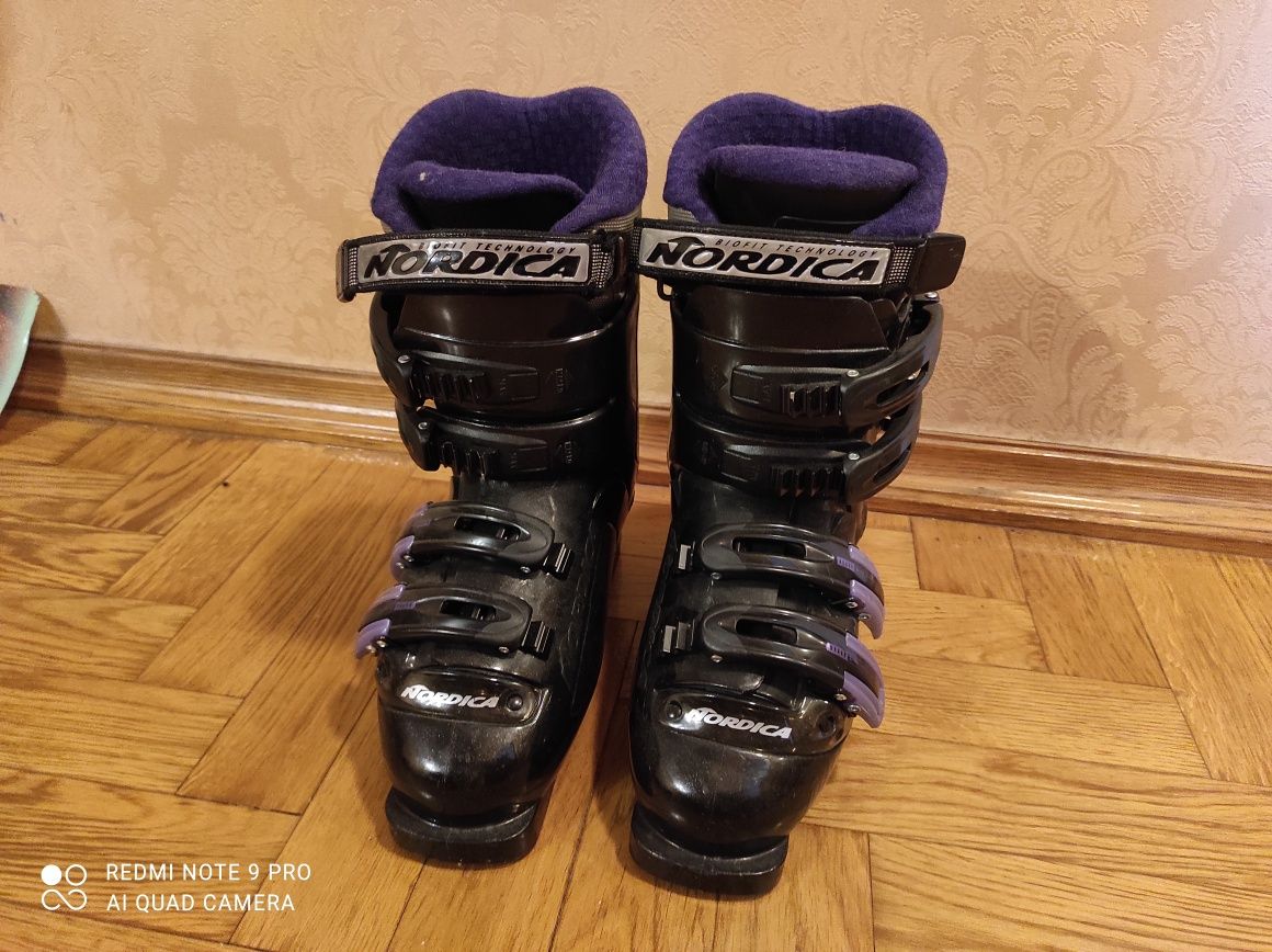 Лыжные ботинки Nordica (lady's), размер 39, Италия, оригинал