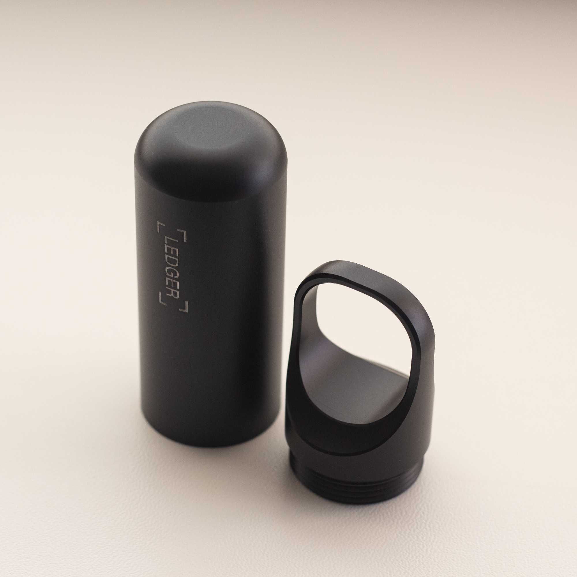 Захисна капсула, кейс, для usb флешек, криптогаманців Ledger Nano