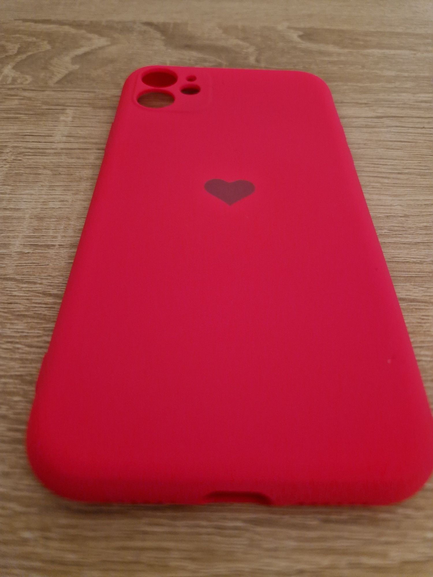 Etui Vennus Silicone Heart Case do Iphone 11 fuksja