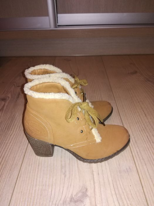 Botki zimowe rozmiar 36, nowe