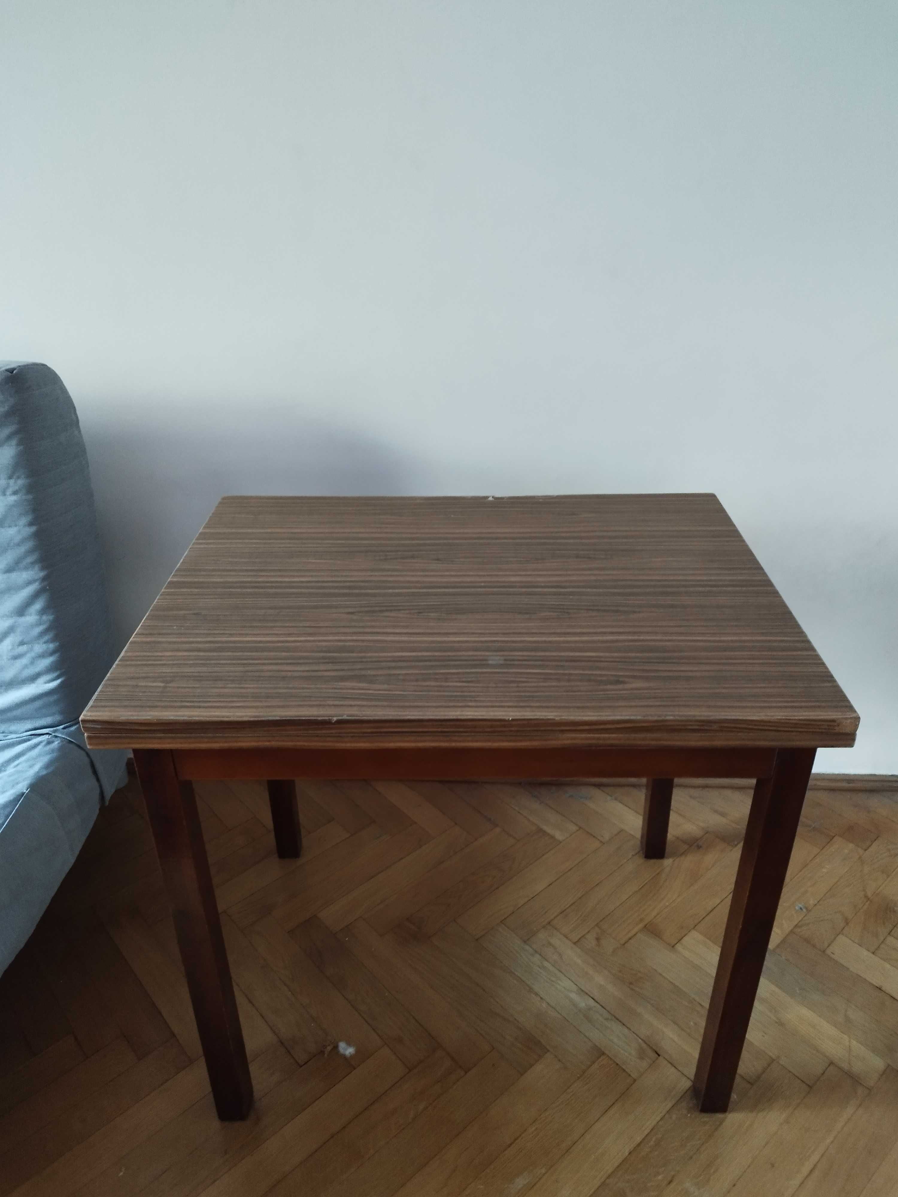 Duży rozkładany stół z PRL - db stan, klasyka do salonu i kuchni 120cm