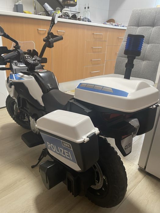 Mota eletrica criança BMW
