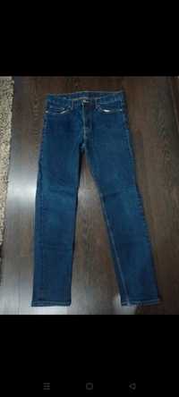 Granatowe slim jeans H&M