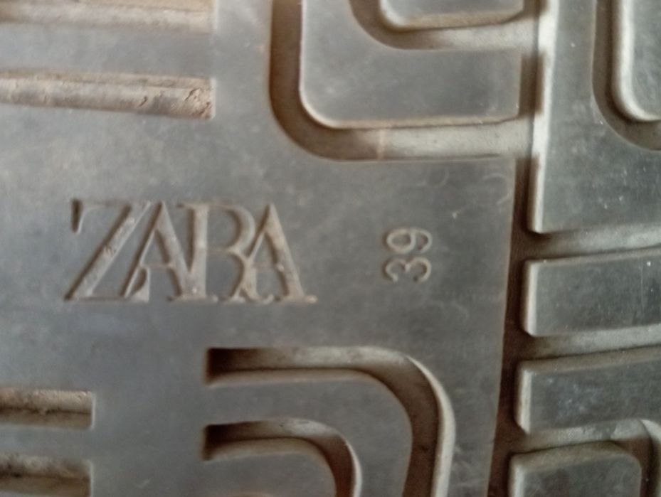 Женские кросовки Zara