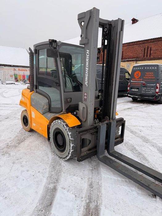 Jungheinrich TFG540  Jungheinrich TFG540 • LPG  • 3760mm • 1228 mtg • 4 sekcje • 4000 kg