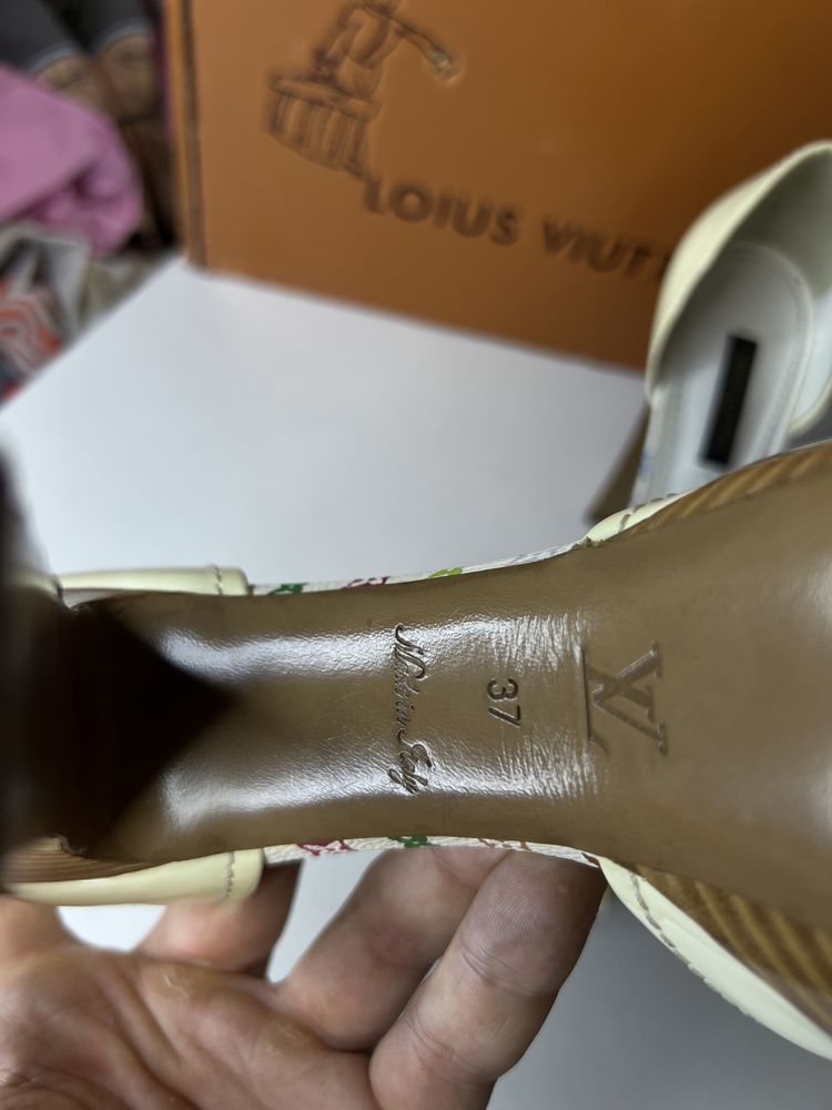 Туфли на каблуке кожа Louis Vuitton оригинал номерные размер 37