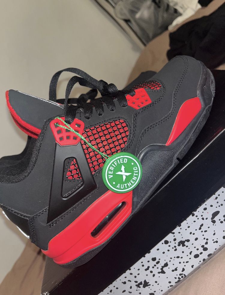 Air jordan 4 vermelho nova com caixa