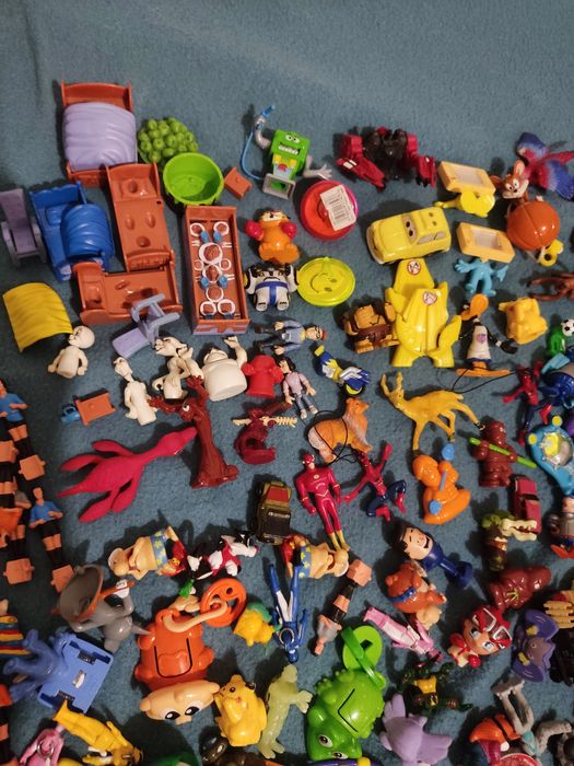 Lote de brinquedos variado